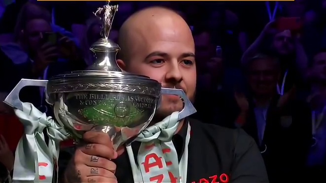 英格兰赛丁俊晖轻松晋级