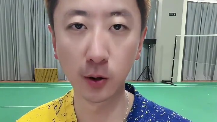 没了石头，你觉得男单冠军会是谁？ 一起来预测2025中国大师赛男单冠军#中国大师赛#羽毛球#格兰富