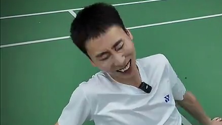 有些人活着，但其实已经死了… #羽毛球 #薰风k520pro➕银刃 #薰风银刃 #段子