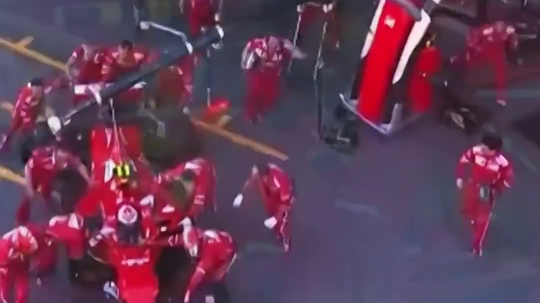 手套和方向盘事件八周年 当事人：基米·莱科宁#f1