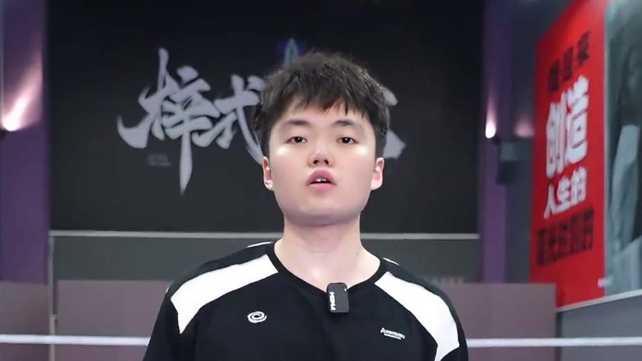 突击皇帝教皇帝突击，学不会别来找我！ #羽毛球 #单打 #突击 #教学