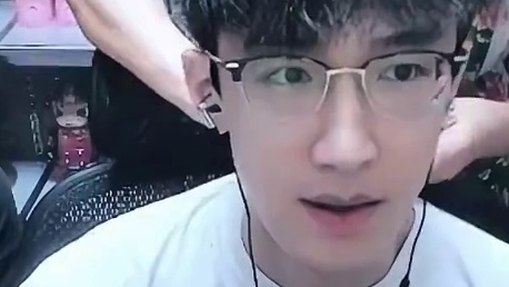 蔡哥心态崩了！这游戏处处被针对！ 
