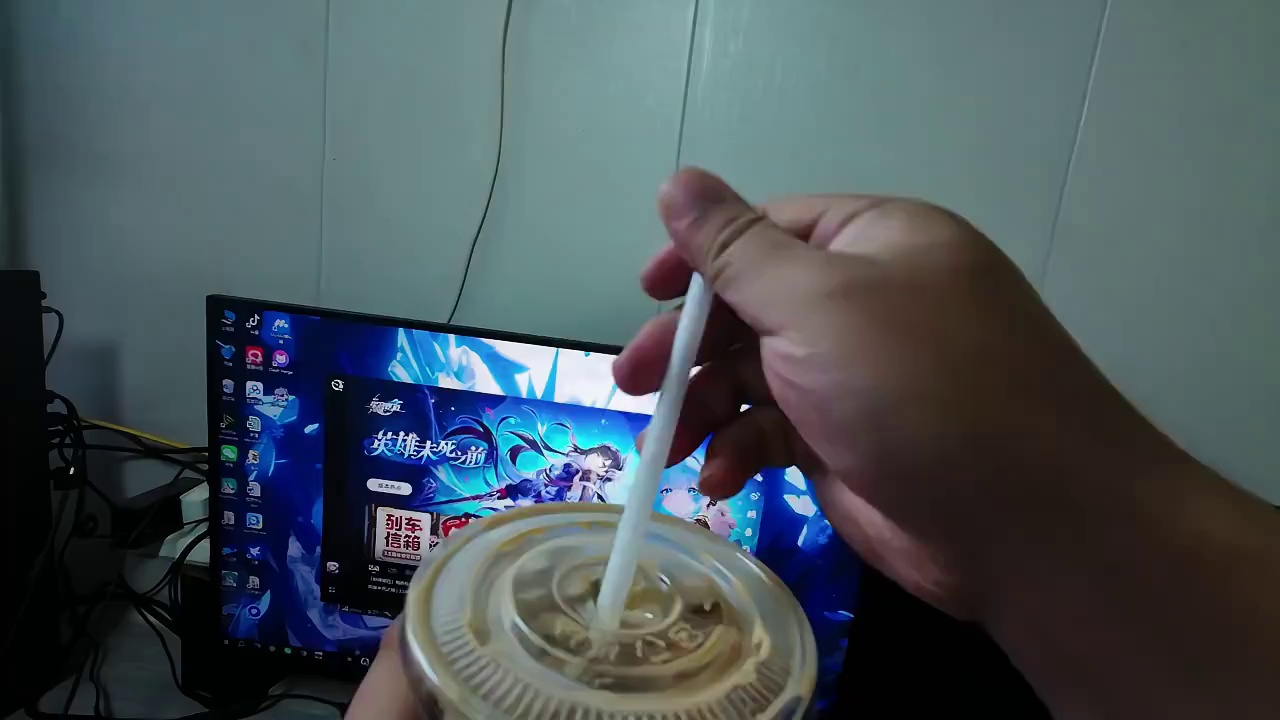 崩铁&瑞辛联动咖啡 #崩坏星穹铁道 #英雄未死之前 #瑞辛星穹铁道联名 #翁法罗斯之旅