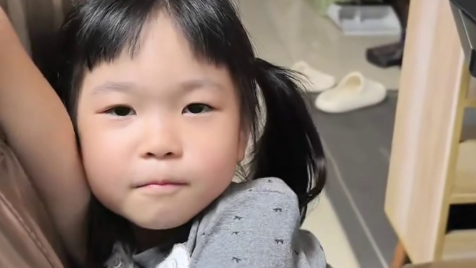 策划你为啥要出九格啊 #暗区突围无限 #暗区端游s3新赛季 #暗区端游整活大赏 #暗区无限先锋创作者