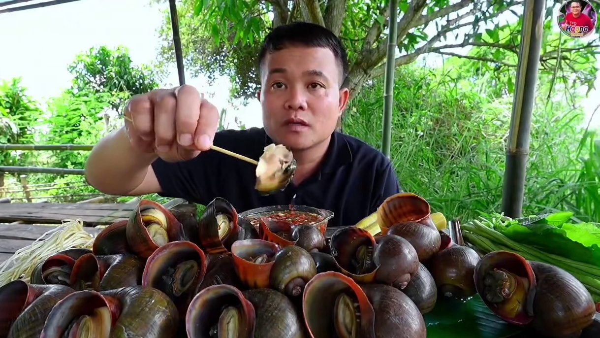 完整版鲜辣蘸水️特大田螺菜根泡椒笋 #泰国大叔#泰国美食#内容启发搜索 #种草激励计划 #全民任务