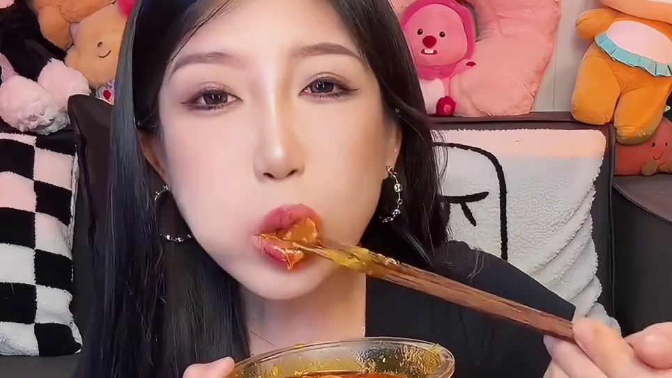 降温啦 一起吃火锅吧~#吃货吃货吃货吃货 #好吃到停不下来 #太好吃了 #深夜偷吃 #最dou吃货季