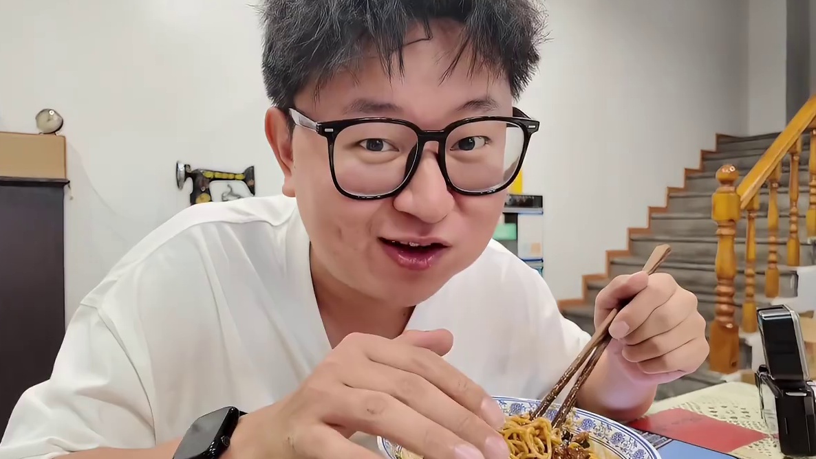 恰面馆 19.9抵50带你去尝尝老上海正经本帮面馆
#上海本帮面 #寻味烟火气 #地方特色小吃 #美