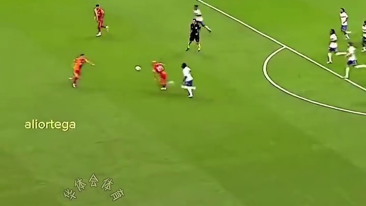 这反应速度是人类的吗#足球