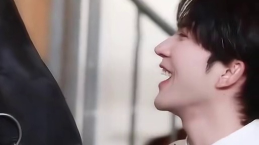 所以李老三，把你那破帽子扔远点！到底能不能当个事儿办！#李耕耘  #颜值