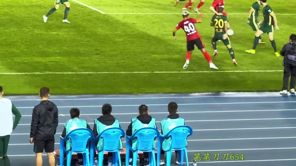 11人 #长春亚泰 遭 9人 #浙江队 #补时绝平 #匪夷所思 #很抽象 