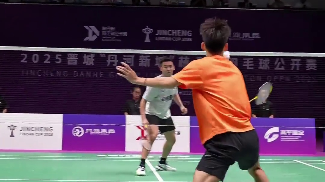 超燃男单决赛纯享版 詹俊为vs吴凯安低视角#晋城林丹杯  #林丹杯羽毛球公开赛  #羽毛球