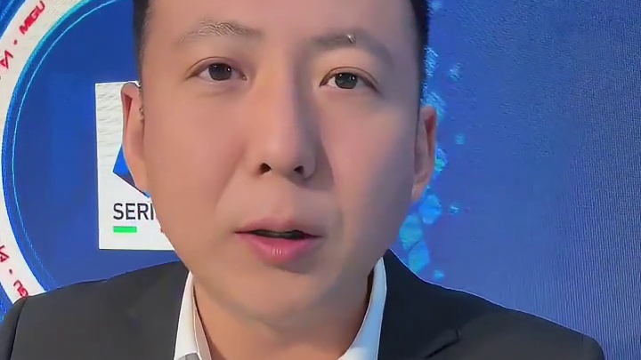 两场惊心动魄的比赛过后，尤文肉眼可见的疲劳，进攻没有活力，像阿莱格里时代的很多比赛。看看休息一周以后