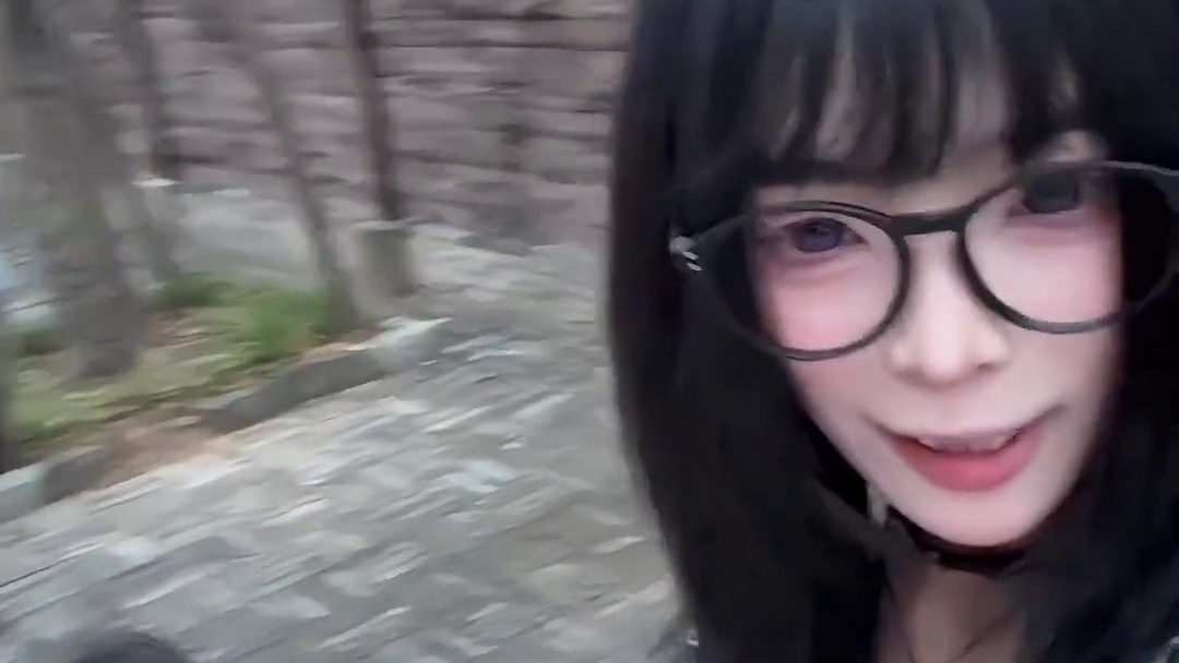 你说这鸽子就不能不说话吗#甜妹 #奶狗