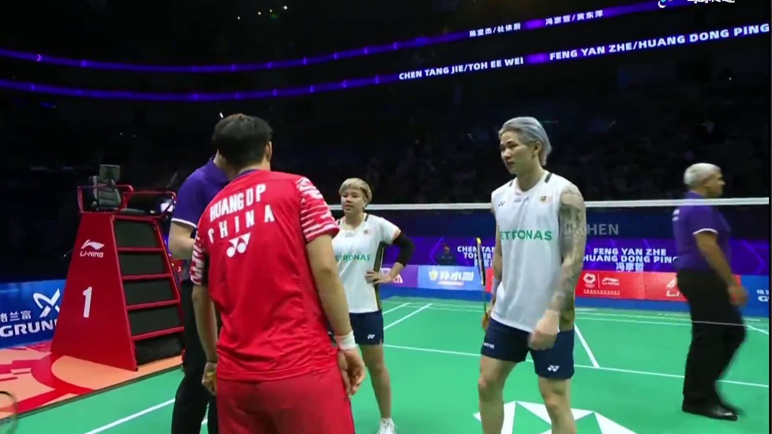 冯彦哲/黄东萍 vs陈堂杰/杜依蔚中国羽毛球大师赛-片段1