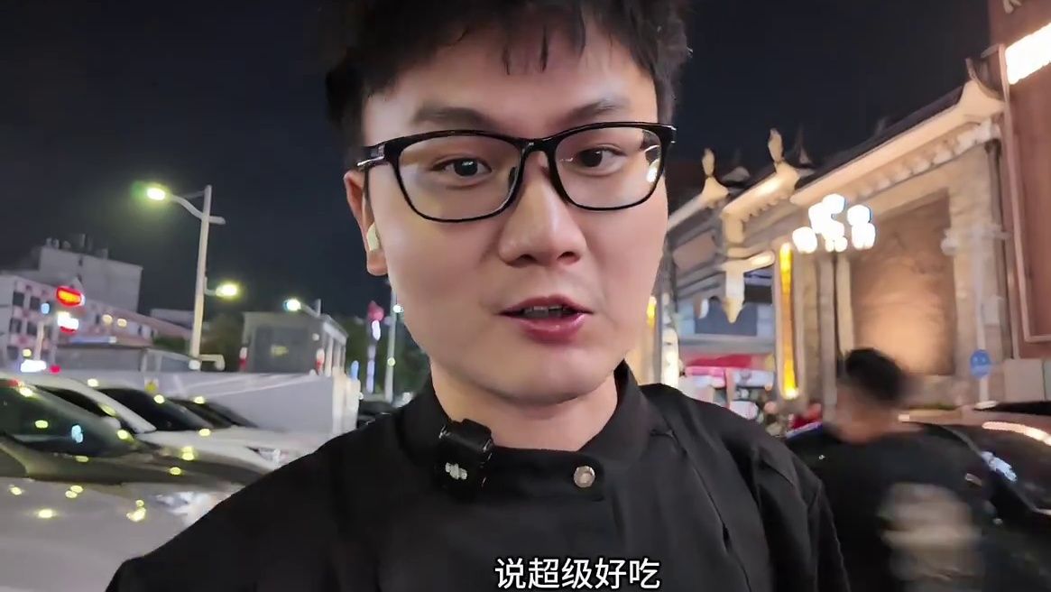 衡阳鲜货烧烤从摆地摊做到现在26年！ 