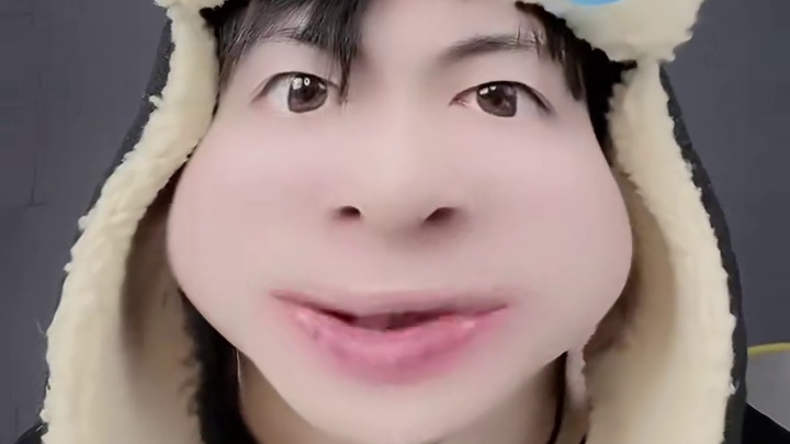 一看一个不吱声#凹凸世界 #芙宁娜 #ch #崩坏星穹铁道 #凹凸王小六