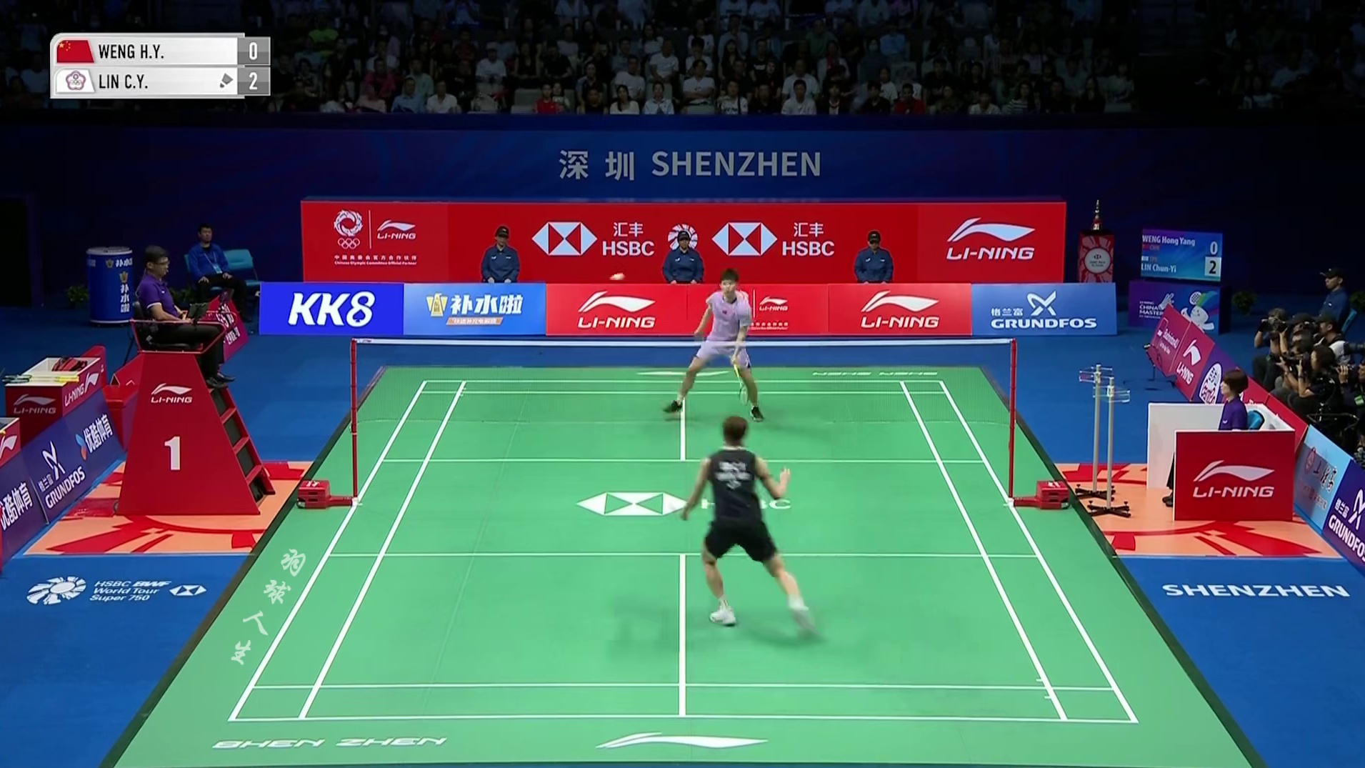 翁泓阳中国大师赛再次触夺冠被动，强势战胜林俊易拿下冠军 #羽毛球 #翁泓阳 #林俊易 #羽毛球比赛 
