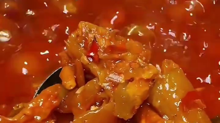 藏在居民楼底下的传统火锅真的稳当