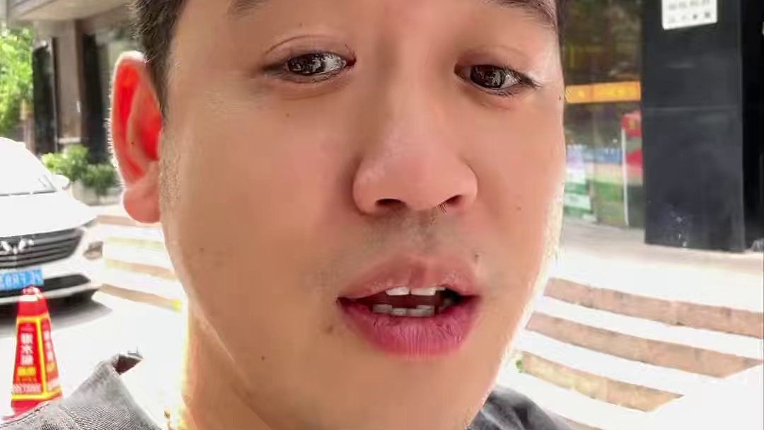 当老板秘诀，偷偷给员工买17 pro max！ #上海 #iphone17promax #员工福利 