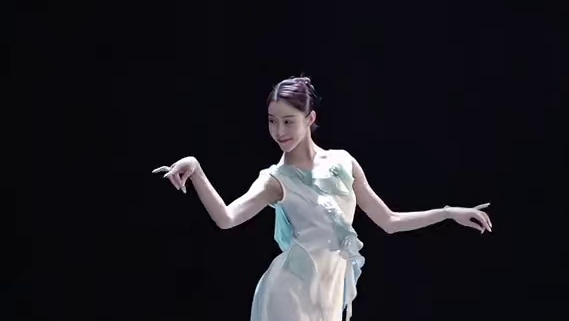 浮世万千 不得有三水中月 #镜中花 #镜中花舞蹈 #古典舞 #舞蹈日常 
原创：无敌火火，CMT小童