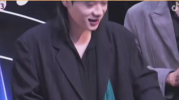 阿这…也太厉害了！眼睛：我会了！脑子：我会了！手：你俩说啥？