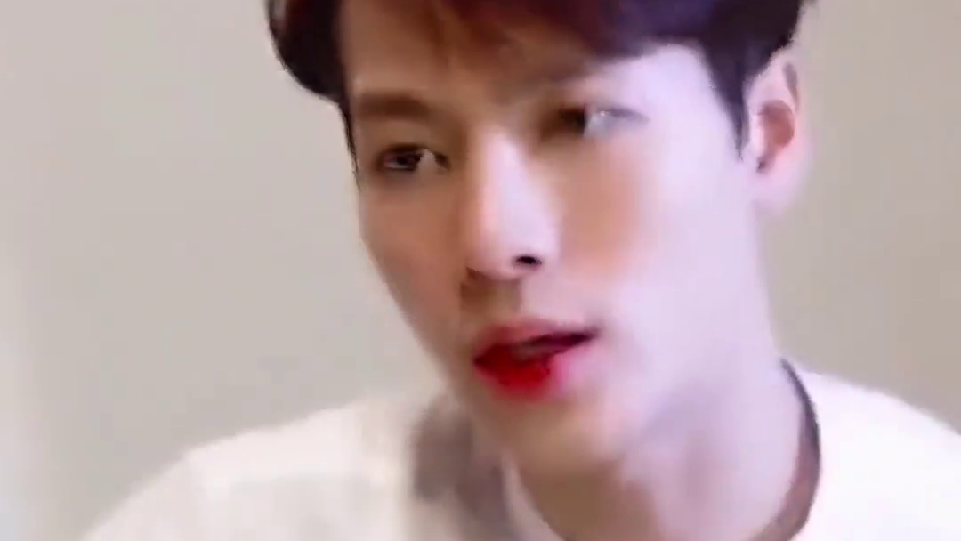 特别有想法的嘉尔！！！