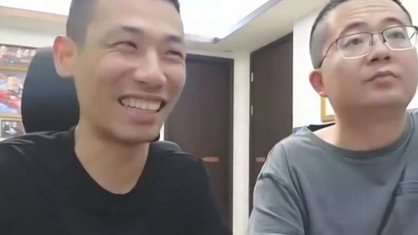 看到现在DNF官方发视频求玩家回来玩，宝哥居然是这个反应！ 地下城与勇士dnf