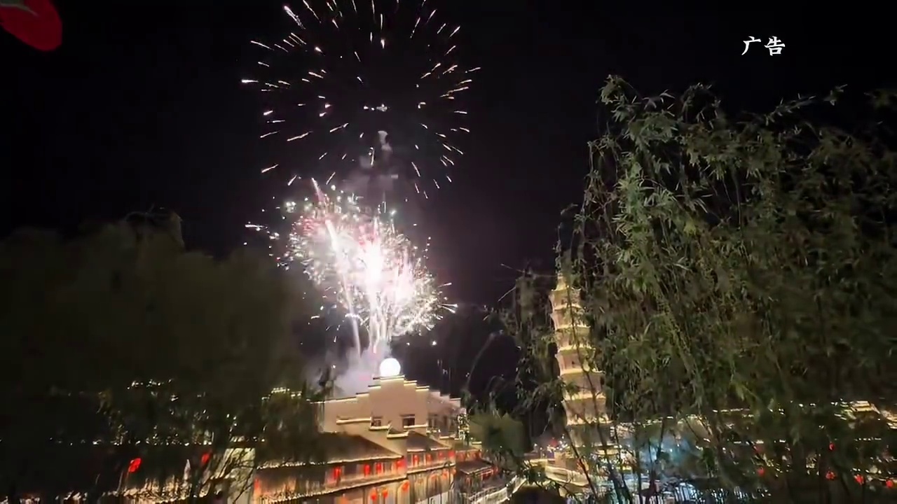 ️安徽有个人少景美物价低的宝藏小城 媲美乌镇的江南水镇不用去婺源就能感受到一场晒秋古徽州的梦