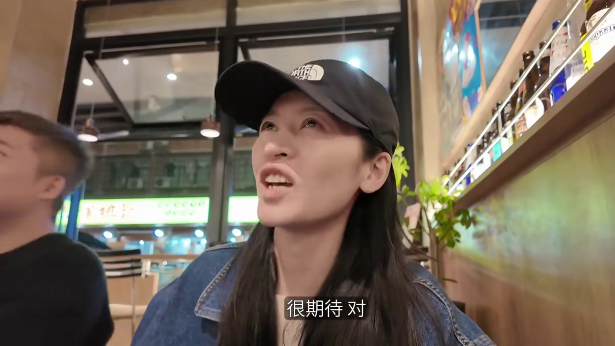 永州小伙子们有一身使不完的牛劲哈哈