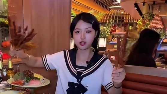 眉山东坡万达这家焰江山海鲜牛排烤肉自助，只花你不到半天工资就能把全场上百种菜品吃到撑 #眉山美食探店