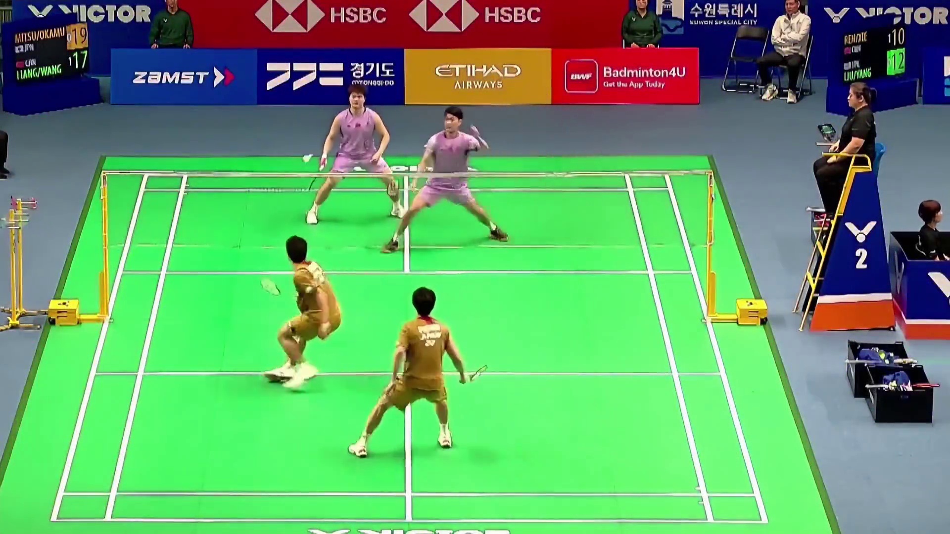 日本组合加强战术变化，梁王组合的关键分出现波动，最终被对手逆转