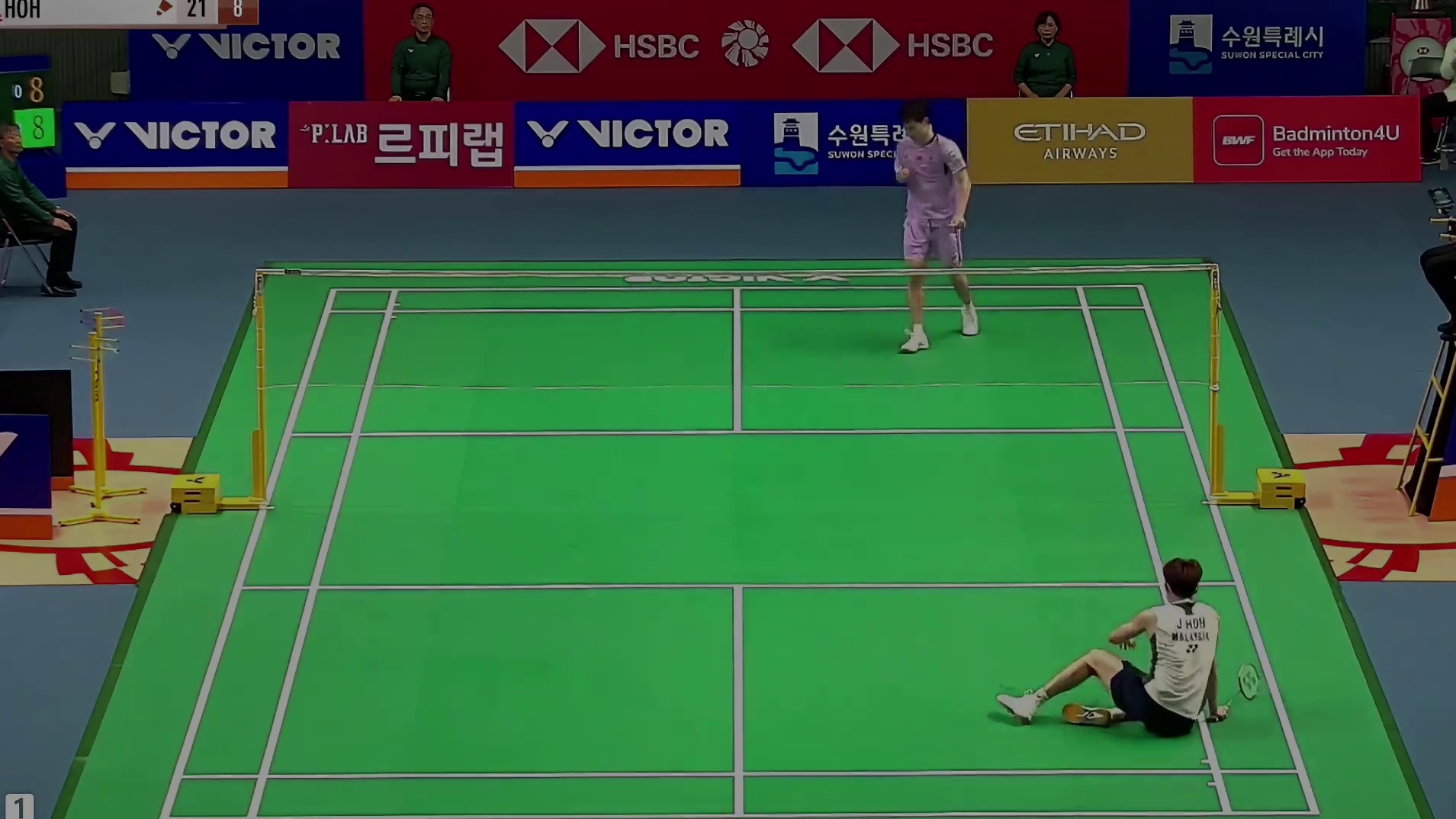 王正行开局占领优势但关键分失误，以19-21输掉比赛