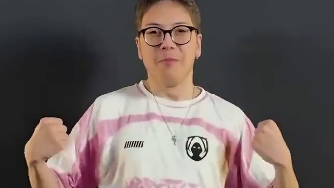 演技大赏？Demon1、NoMan等职业选手模仿特工