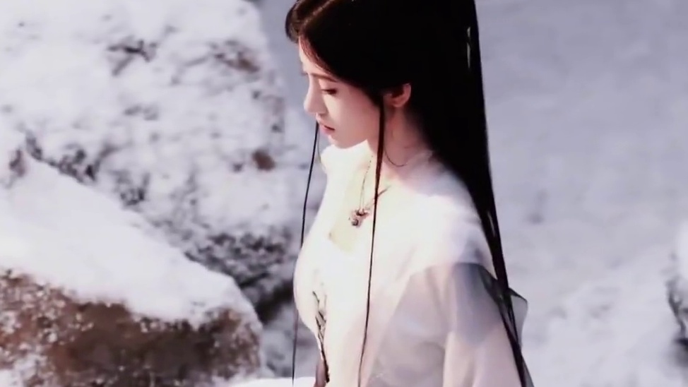 这张脸就是核心出装啊！！#鞠婧祎#颜值 #追星 #氛围感 #米兰时装周