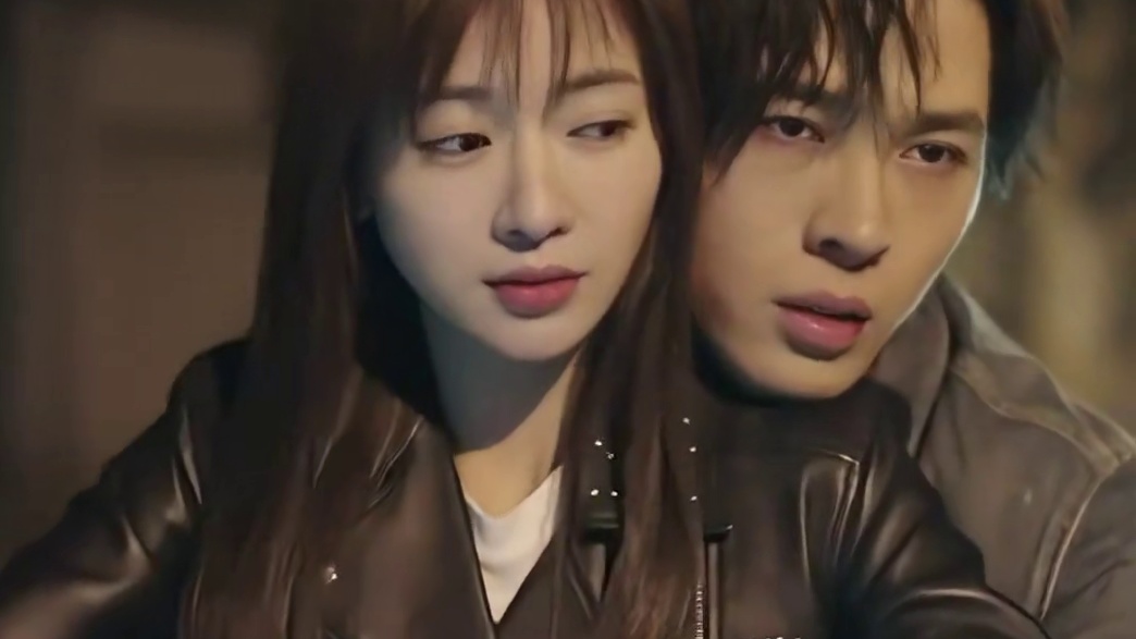 明明好端端的，为何洪尧突然删除和吴谨言“结婚动态” ？了解真相才知是我们多虑了