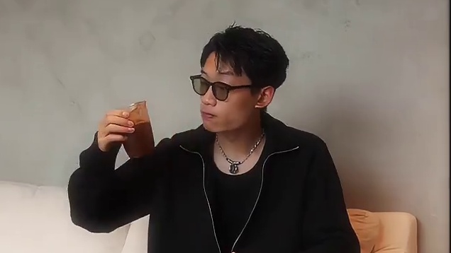 简单操作，“复刻”优雅贵公子“贝林厄姆” #贝林厄姆国风卡首登FC #FC足球世界 #FC由你主宰