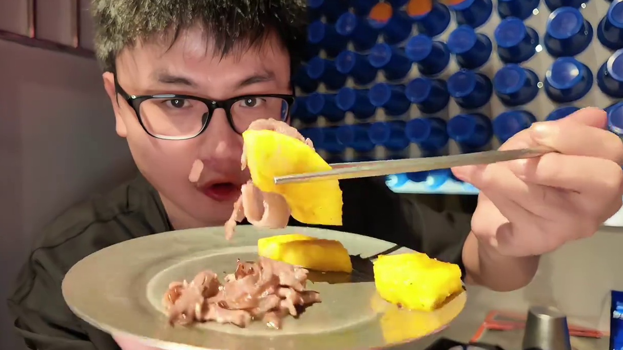 盛辛巴壹方天地店菜品环境都升级了，还有58抵90代金券！ #壹方天地#新店开业#盛辛巴潮牌烤肉店#中