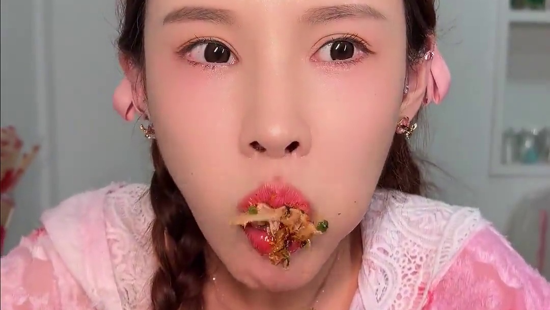 湖南魔鬼辣辣卤，现场事故让千金险些退役？还好有秘密武器！ 沛若冠