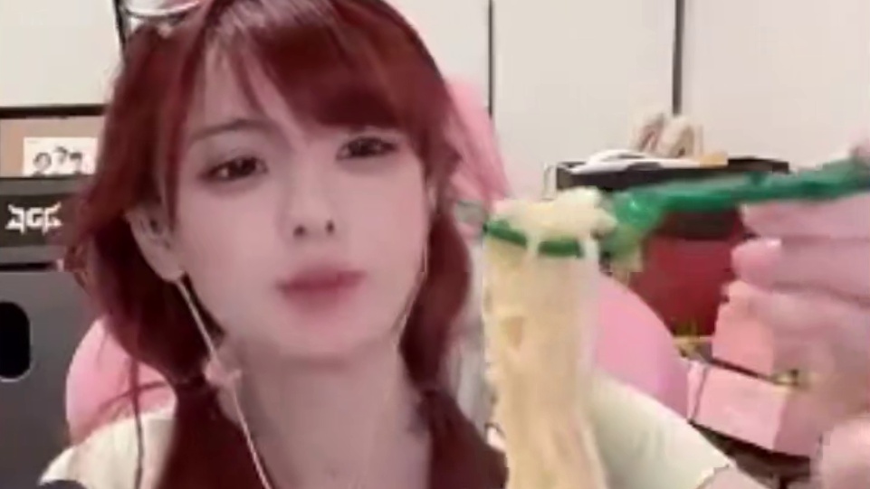 实话实说，不帅吗？(之前不文明的话被限流了... #无畏契约 #雪乃荔荔枝 #FPS #女玩家 #瓦