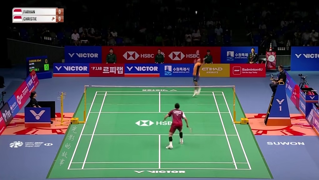 老辣经验打破疯狂冲击！乔纳坦给后辈法汉上课！ 法汉的冲击，最终还是没能顶住乔的老辣，其实整场比赛来看