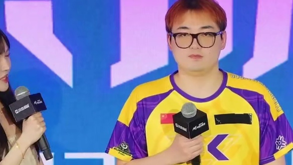 KBG.Lmu赛后接受采访，即将再次对上DFYG，都是兄弟，希望手下留情#决胜巅峰全球电竞 #决胜巅