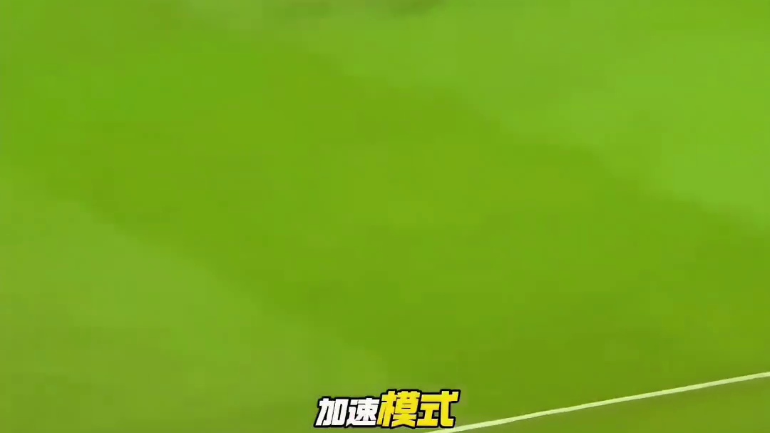 他就是足坛速度最快的球员姆巴佩，真的是快如闪电！