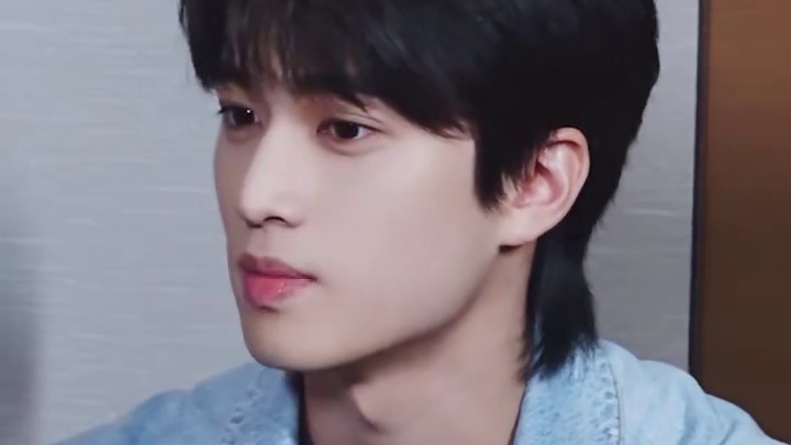 张康乐：人甚至无法共情以前的自己#张康乐看考古视频脚趾扣地 #张康乐