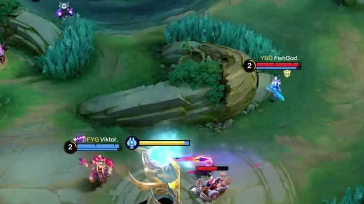 这就是传说中隔壁的一级抓下路吗，有点意思，连沐浴茜茜都顶不住 #决胜巅峰全球电竞 #决胜巅峰 #决胜