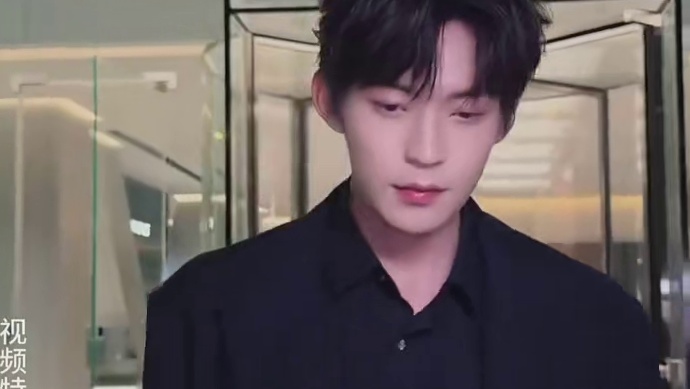 乐华娱乐最有种的男人，张景昀居然把乐华娱乐“炸了”