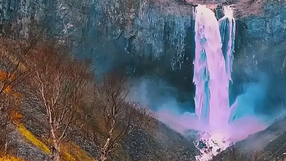 这不只是一条铁轨通车，这是吉林人自信昂扬的新起点，必须传出去让全国都看到！#吉林人民为沈白高铁剪彩 