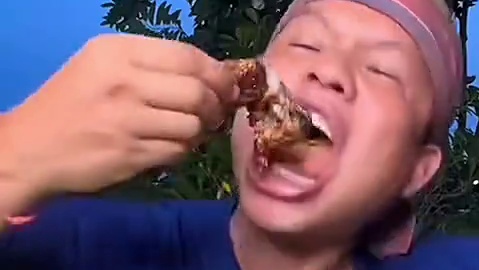 酸辣拌豆角️碳烤大牛蛙