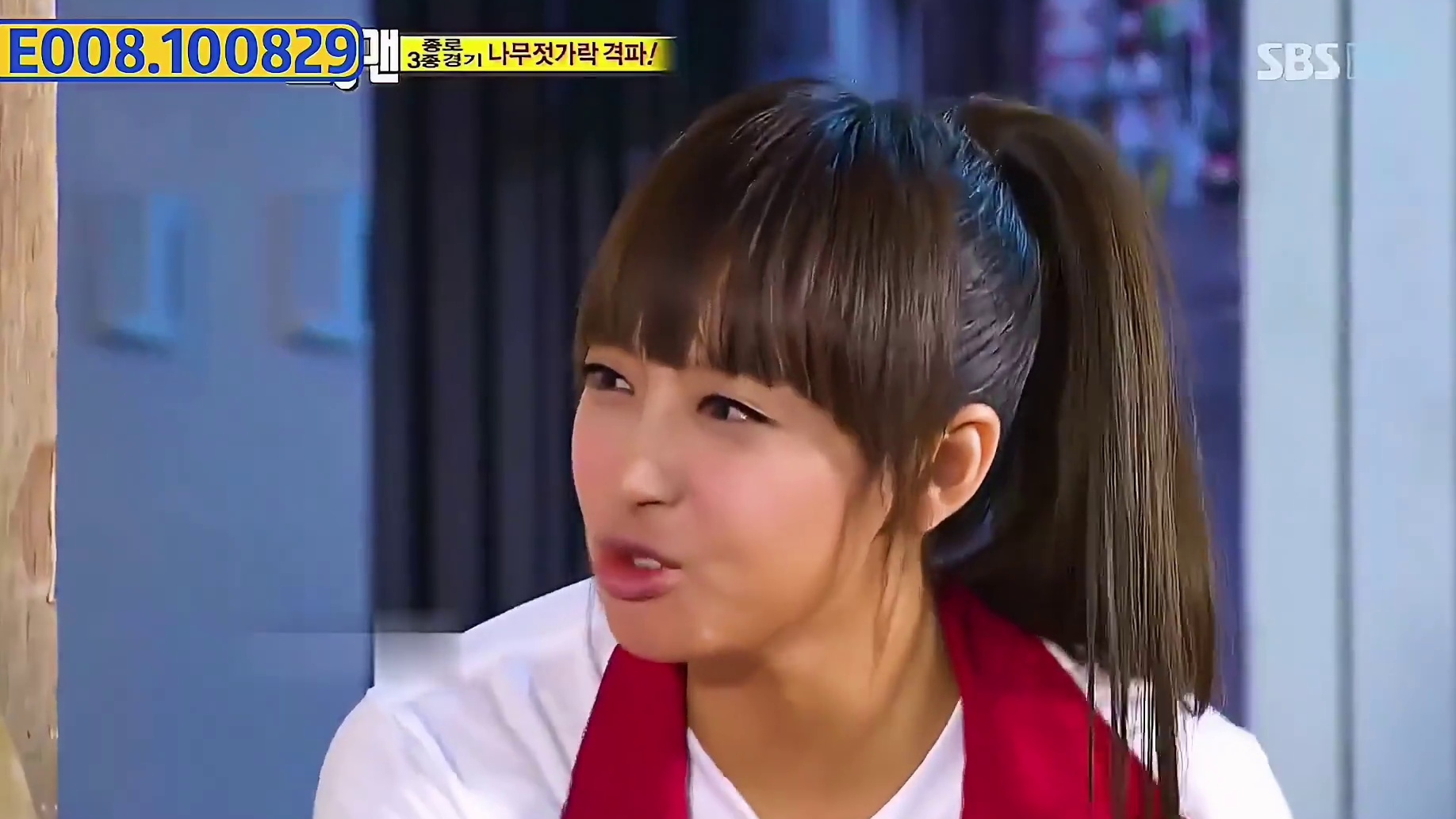 早期中国女神宋茜做客RM，史上最痛折筷子游戏！