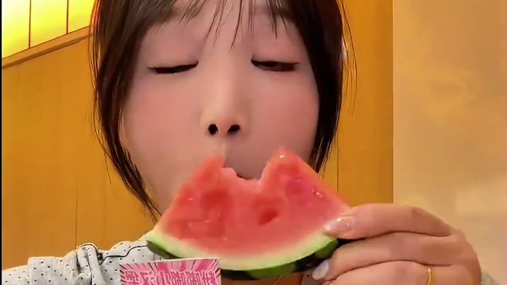 宜春也有超火的童歌自助小火锅啦！