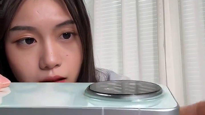 荣耀Magic8系列外观抢先看！ 两台都是青色 大家喜欢吗？#荣耀Magic8 #新机开箱